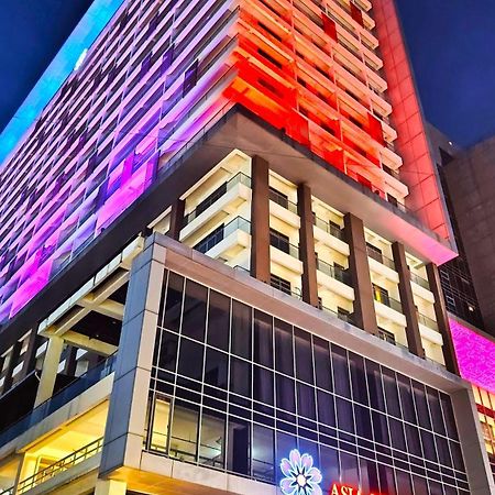 Asia Melaka Hotel Managed By The Straits Hotel & Suites Buitenkant foto