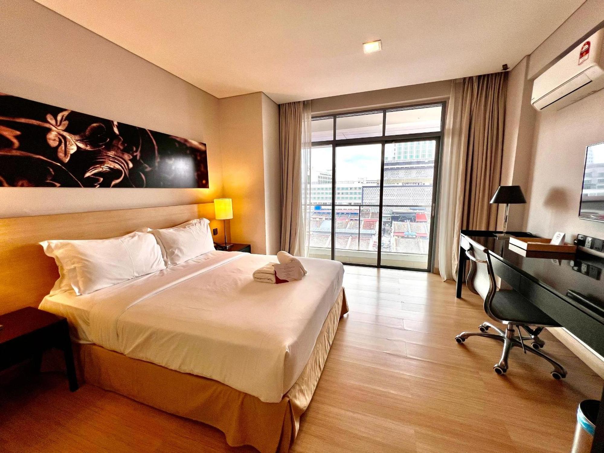 Asia Melaka Hotel Managed By The Straits Hotel & Suites Buitenkant foto